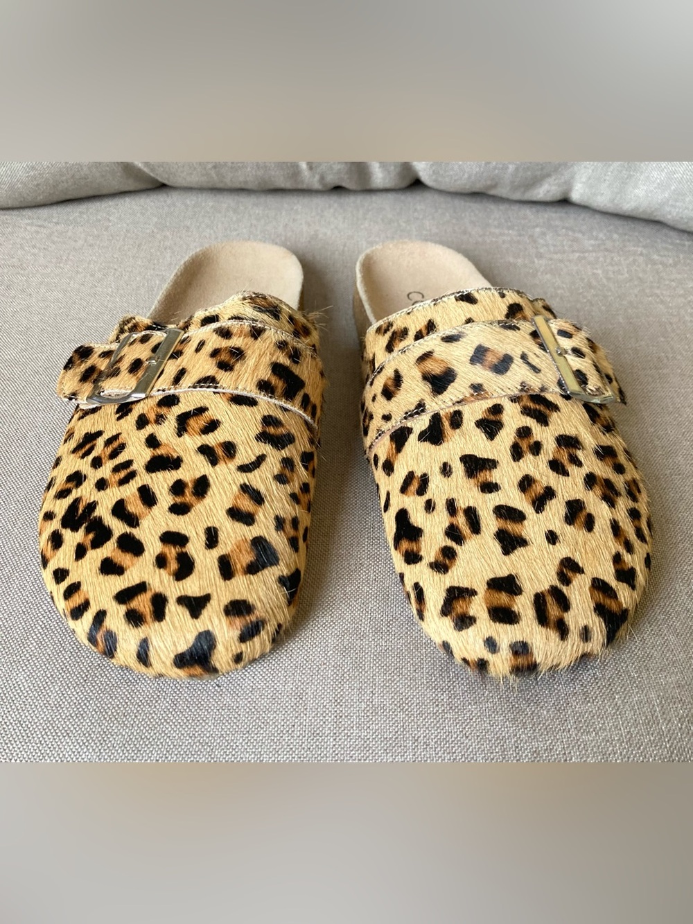 Coconuts by Matisse Leopard Print Calf Hair Clogs Mules Women’s Size 7